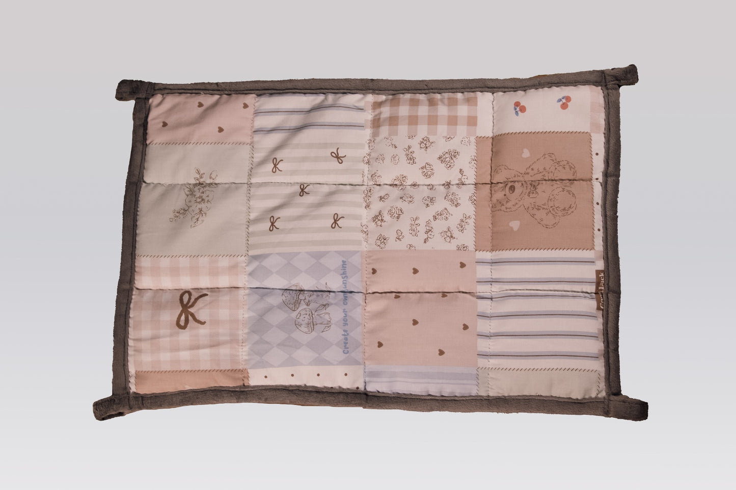 Small lap pad: 30cm x 45cm